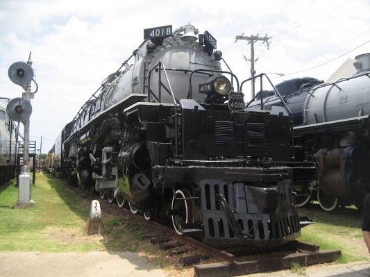 Union Pacific Steam Locomotive "Big Boy" 4018
