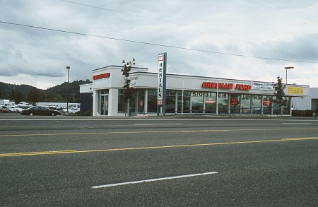 Ford und El Monte Station in Portland
