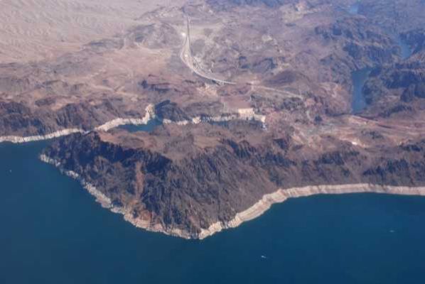 003_Lake_Mead_Hover_Dam.jpg