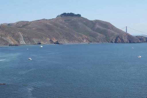 Point_Bonita_Lighthouse_Loop15.jpg