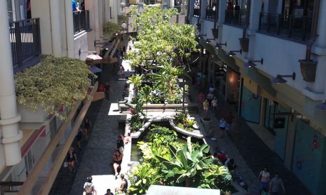 Ala Moana Shopping Center
