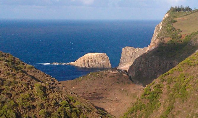 West Maui Mountains
