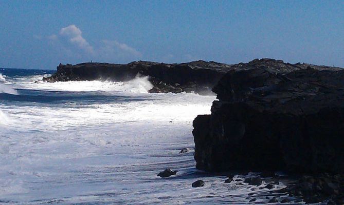 New Kaimu Black Sand Beach
