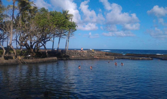 Ahalanui Beach Park

