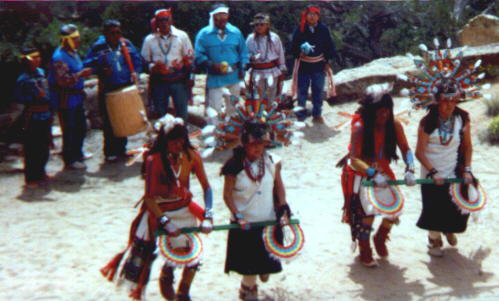 Regentanz der Navajos
Schlüsselwörter: Regentanz, Navajo, Indianer, Native Americans, Mesa Verde, Colorado, USA