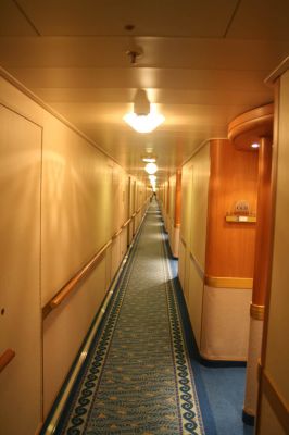 Flur auf dem Schiff
