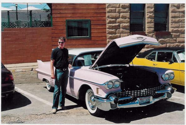 Pink Caddy
Oldtimer Show in Custer
