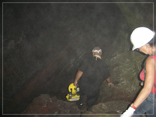 Big Island: Kazumura Lava Cave
