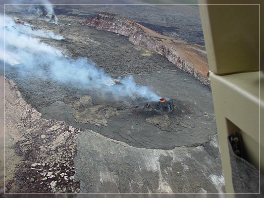 circleoffire2004_2.jpg