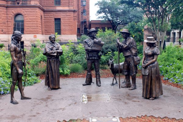 Canary Island Descendants Aim for Commemorative Monument, San Antonio
