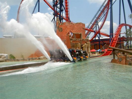 SheiKra 8
