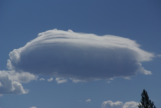 cloud at yellowstone
