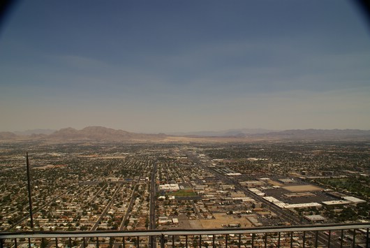 L.V. - Stratosphere Tower Ausblick II
