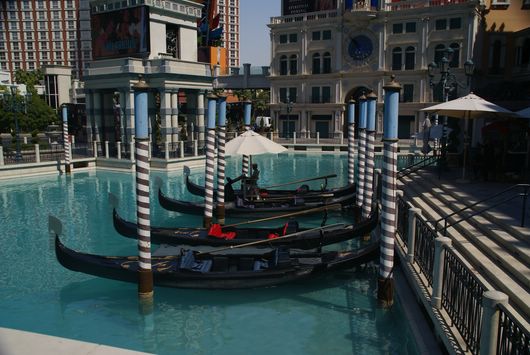 L.V. - la Gondola

