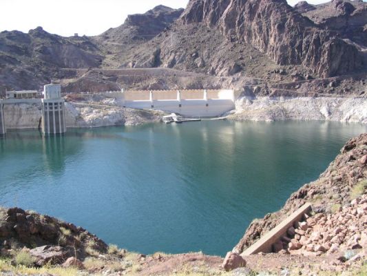 Hoover Dam
Der Hoover Dam in der Nähe von Las Vegas
