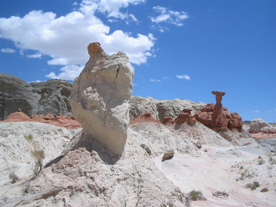 Toadstool Hoodoos 3
