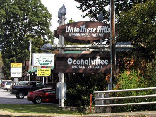 Cherokee Indian Village/NC
