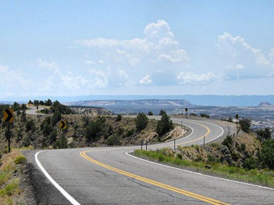 Scenic Byway SR 12/UT_Hogback road
