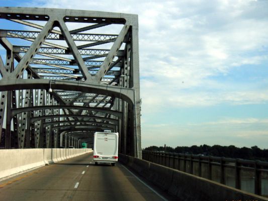 Memphis/TN_ Brücke über den Mississippi
