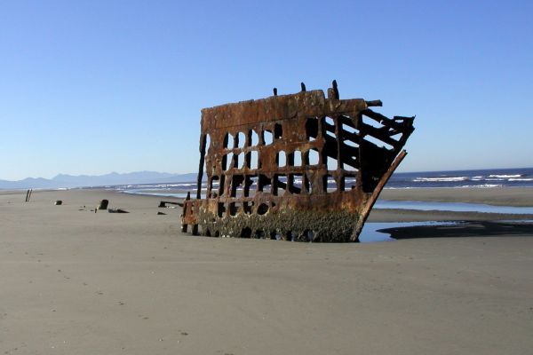 Warrenton Beach OR_ Peter Iredale Schiffswrack 

