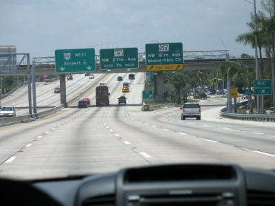 Fahrt Richtung Flughafen Miami
