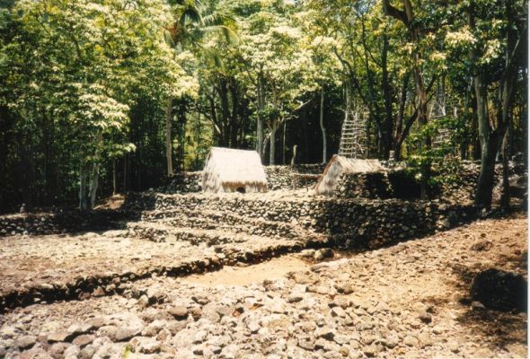 Heiau2.JPG