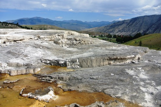 Yellowstone Mammoth 8
