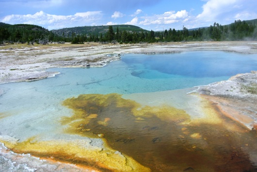 Yellowstone Midway Geysir 3
