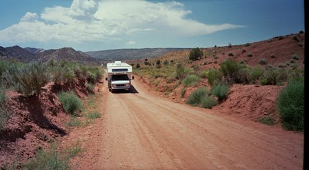 imm011_12.jpg