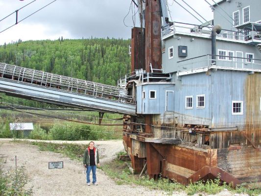 klondike_dredge3.jpg