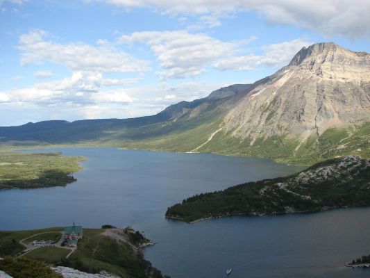 waterton_lakes2.jpg