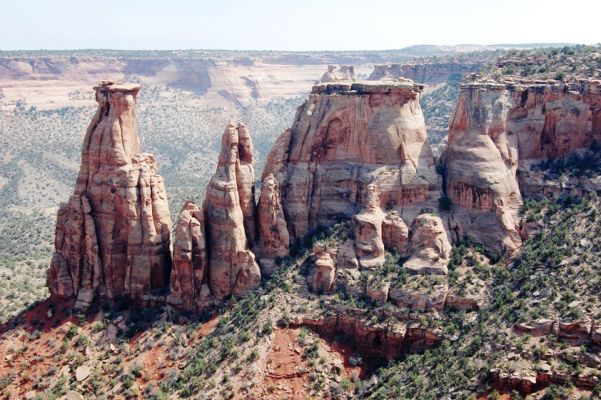 Kissing Couple, Grand View, Colorado NM
