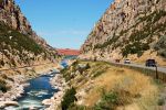 Strasse zwischen Shoshoni und Thermopolis