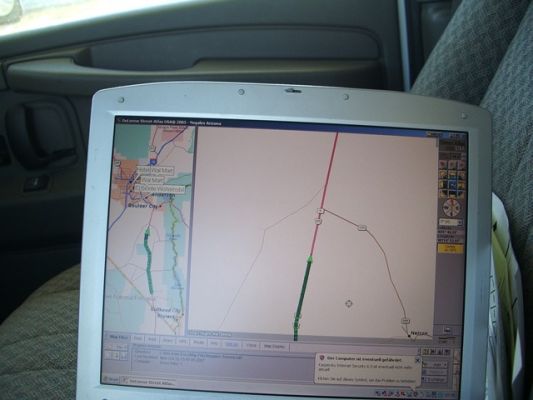 Laptop auf´m Beifahrersitz
