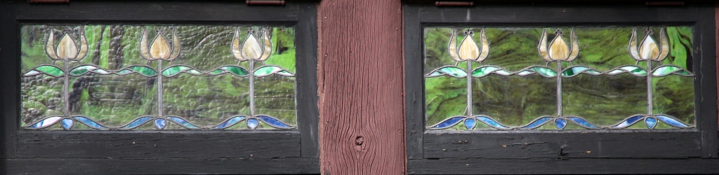 IMG_0117a_Flagstaff_Riordan_Mansion_Fenster_Tulpenmotiv_forum.jpg