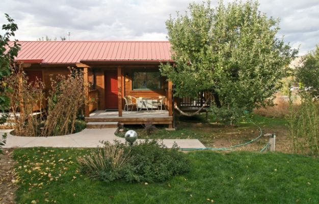 Canyons B&B
