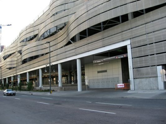 Denver Parkhaus
