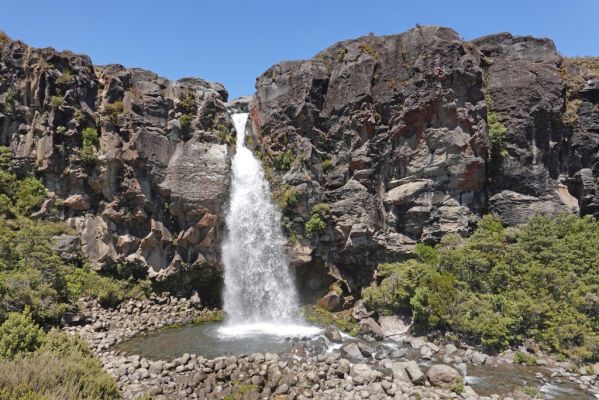 DSC01997 Taranaki Falls_k
