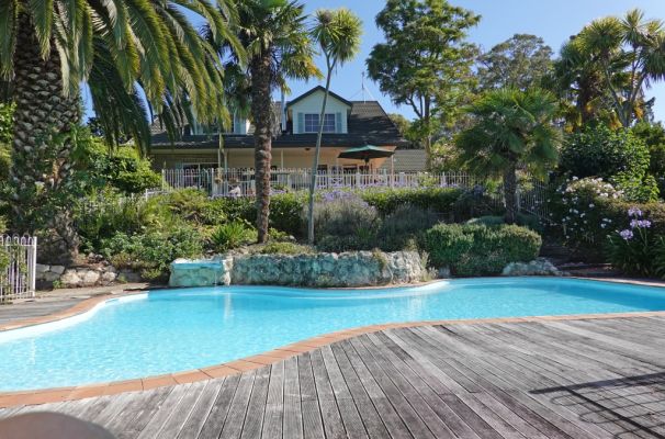 DSC02183 Havelock North Havelock House Pool_k
