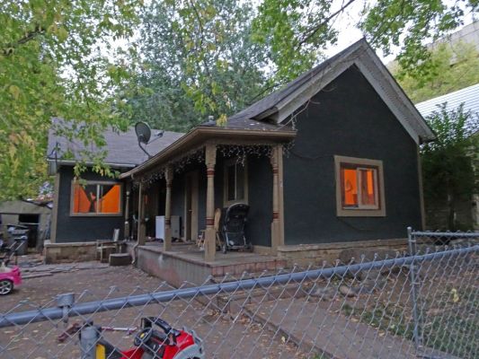 24 Glenwood Springs
