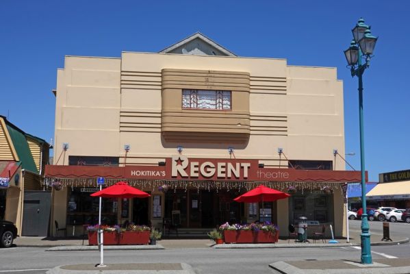 DSC03112 Hokitika Regent Theatre_k
