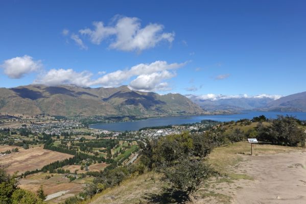 DSC03333 Wanaka Mt Iron Lake Wanaka_k
