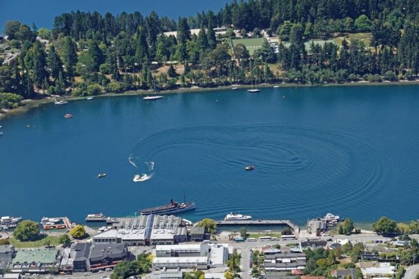 DSC03508 Queenstown Bobs Peak Blick auf Hafen_k
