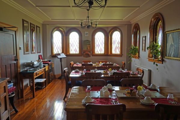 DSC03670 Te Anau Lodge FrÃ¼hstÃ¼cksraum_k

