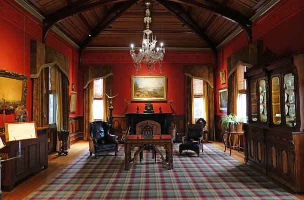 DSC04408 Larnach Castle Wohnraum_k

