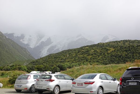 DSC04667 Hooker Valley Parkplatz_k
