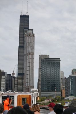 DSC06542 Chicago 311 S Wacker Willis Tower und 235 W Van Buren_k
