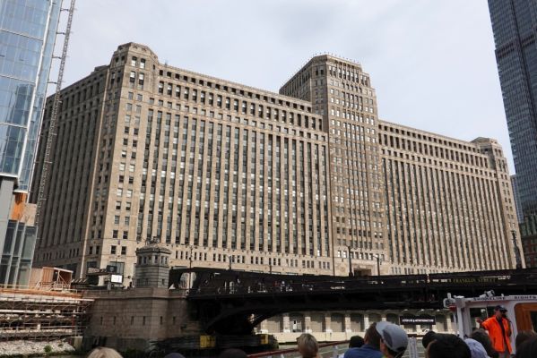 DSC06561 Chicago Merchandise Mart_k
