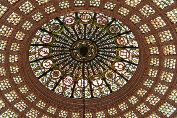 DSC06653a Chicago Cultural Center Preston Bradley Hall Tiffany Kuppel_k
