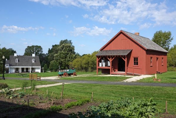 DSC06869 Green Bay Heritage Hill State Park Cheese Factory_k
